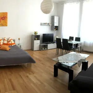apartment-veronika-29.vienna-besthotels.com/